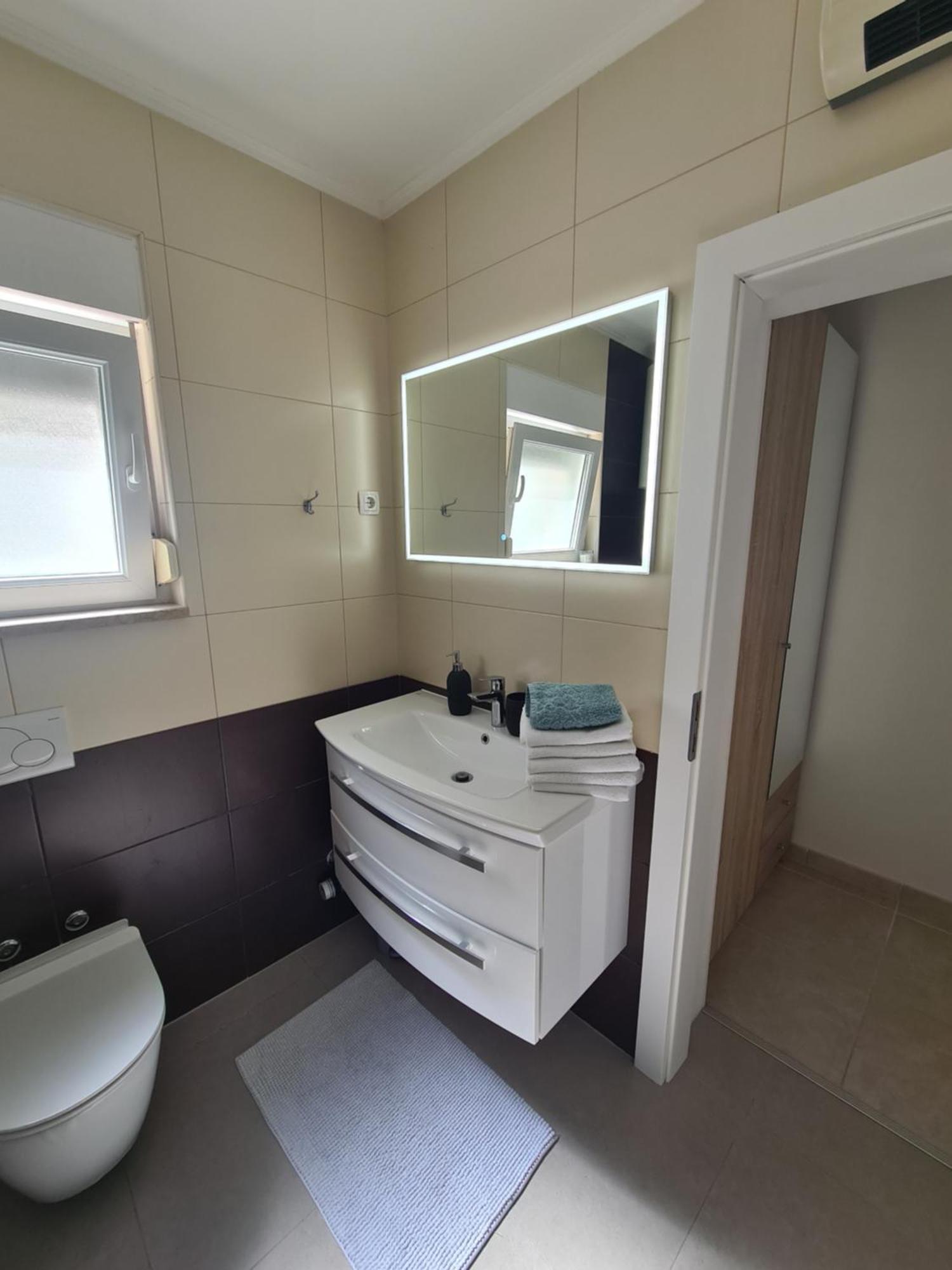 Modern Apartment Near The Sea-Mise Trogir Exteriör bild