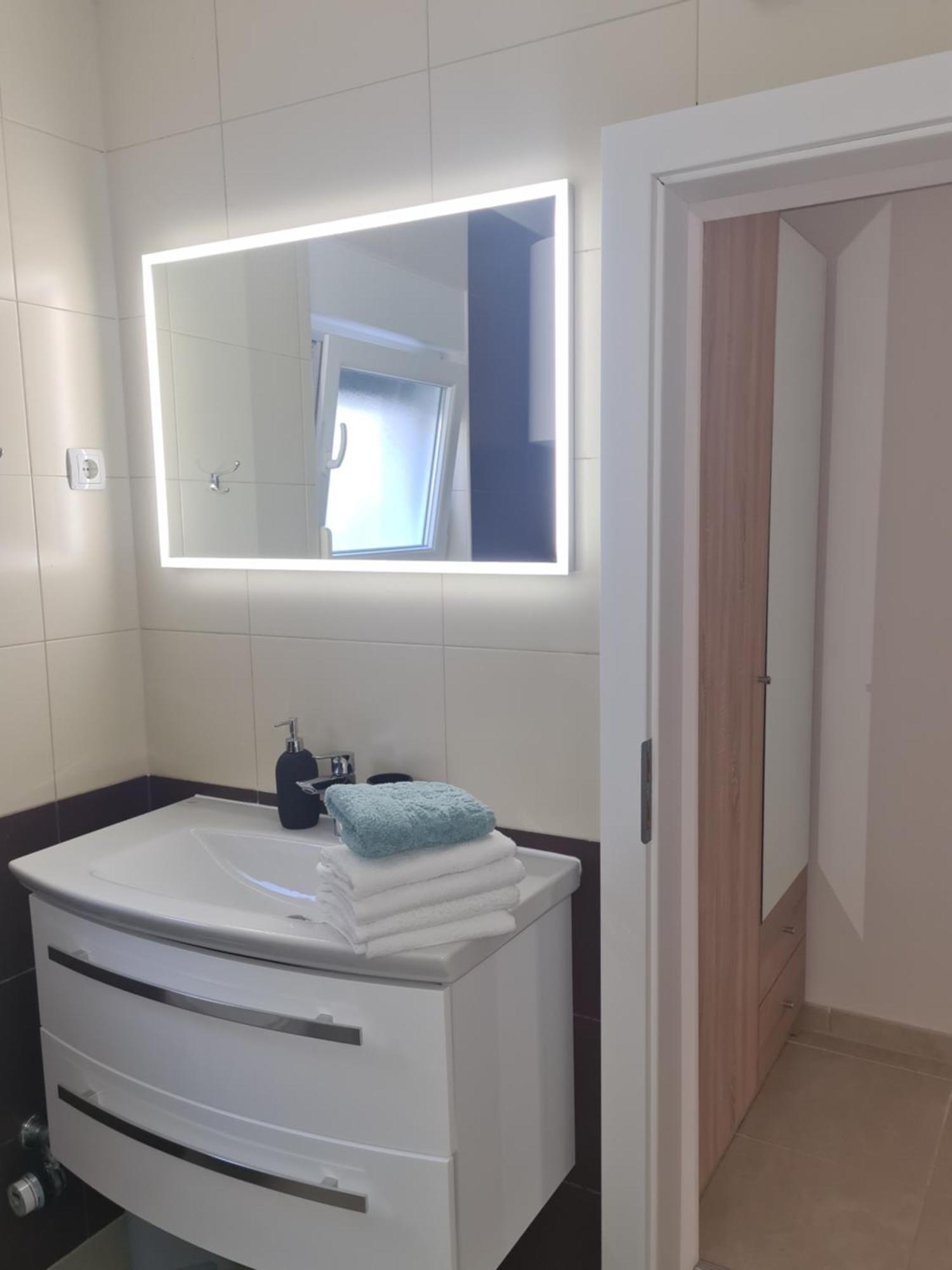 Modern Apartment Near The Sea-Mise Trogir Exteriör bild